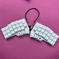 white keyboard HLK