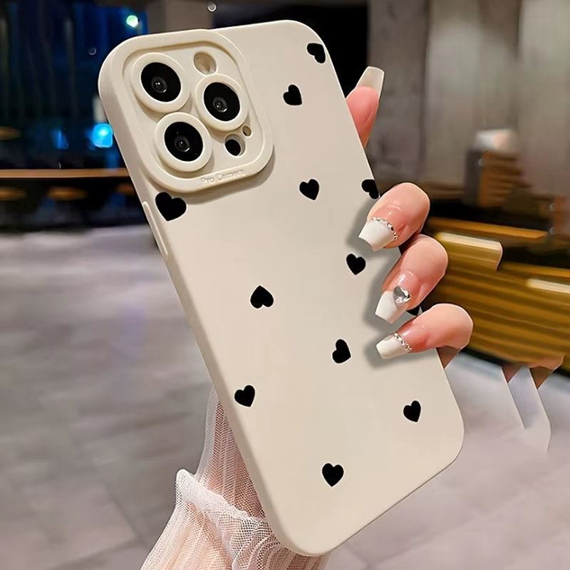 Funda de teléfono colorida en forma de corazón para iPhone