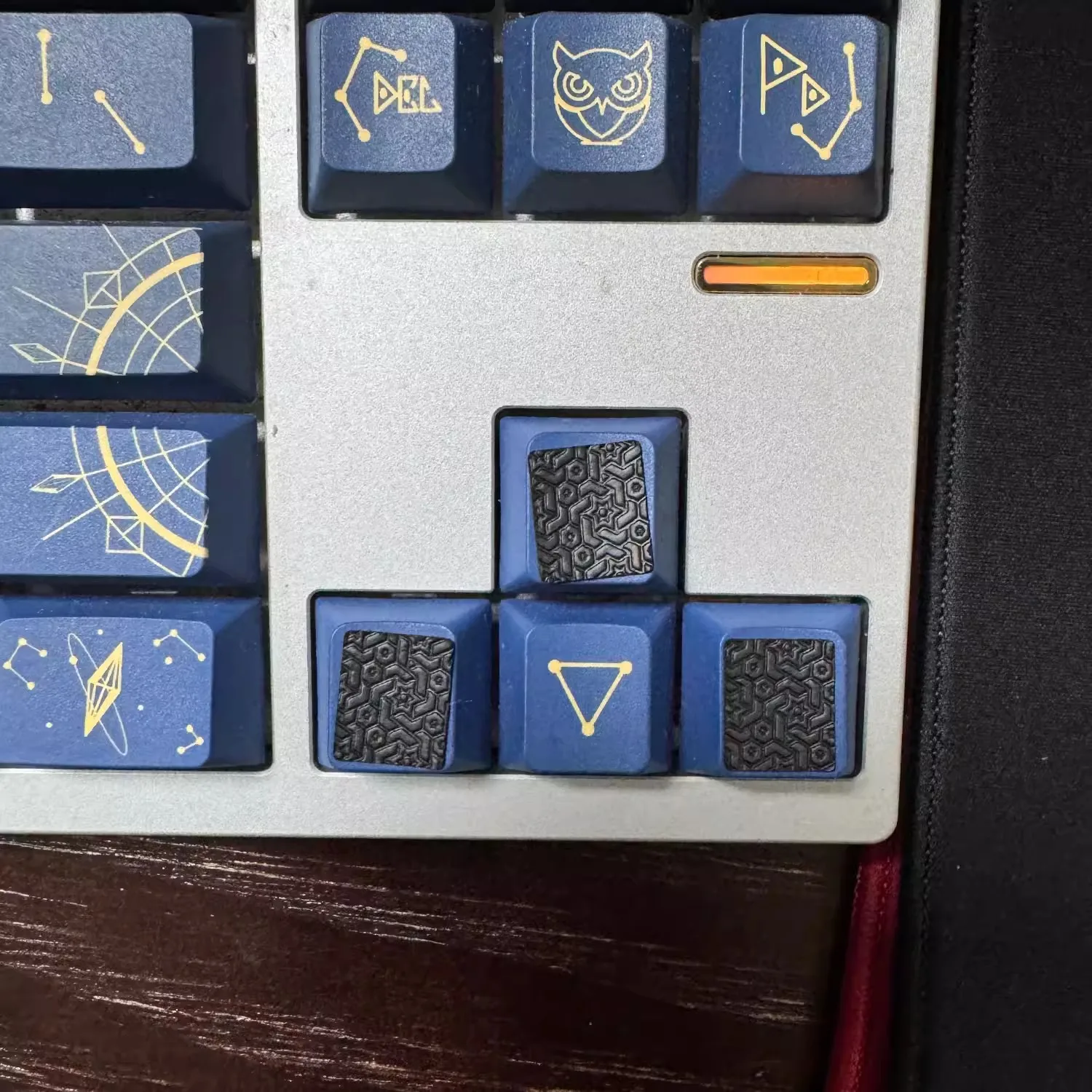 1 Juego de pegatinas antideslizantes para ratón Ultragrip DIY, tapas para llaves, cinta hexagonal antideslizante antisudor, poliuretano ultrafino - imagen 2