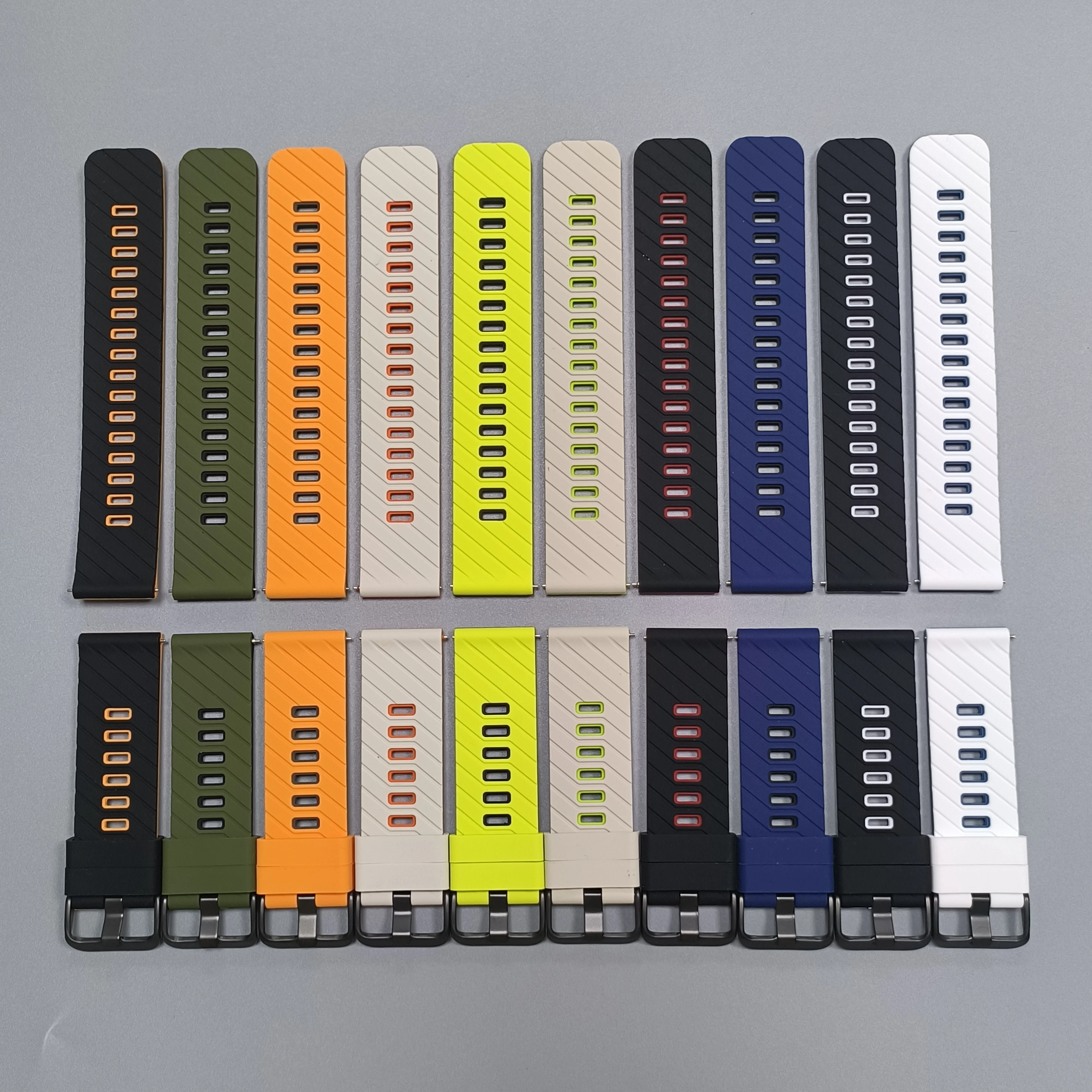 Correa de reloj de silicona de 22mm para COROS APEX 4 42mm/PACE 4 3 pulsera de repuesto para COROS APEX 2 Pro/APEX pulsera suave de 46mm - imagen 3