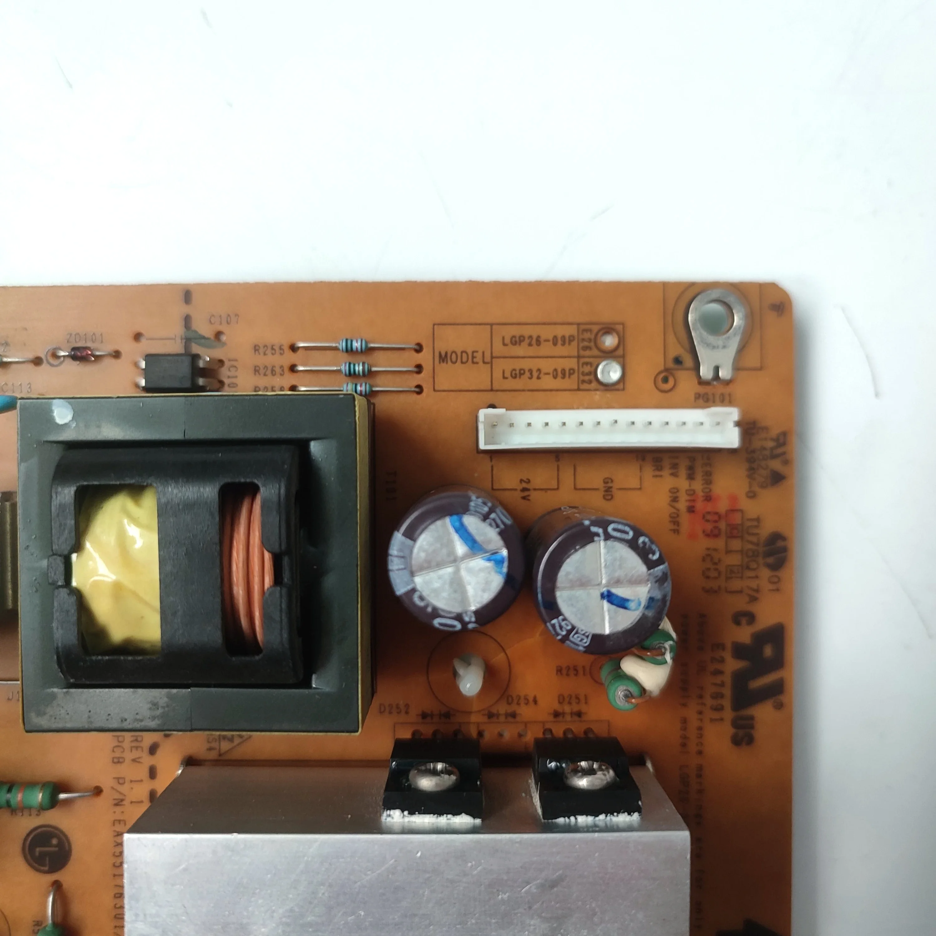 EAX 55176301 /12 = EAX 55176301 /11 LGP32-09P EAY 58582801   Placa de alimentación para TV 32LF11-UA 32LH2000-ZA 32LH210C-UA 32LH3000-ZA de 32 pulgadas - imagen 5