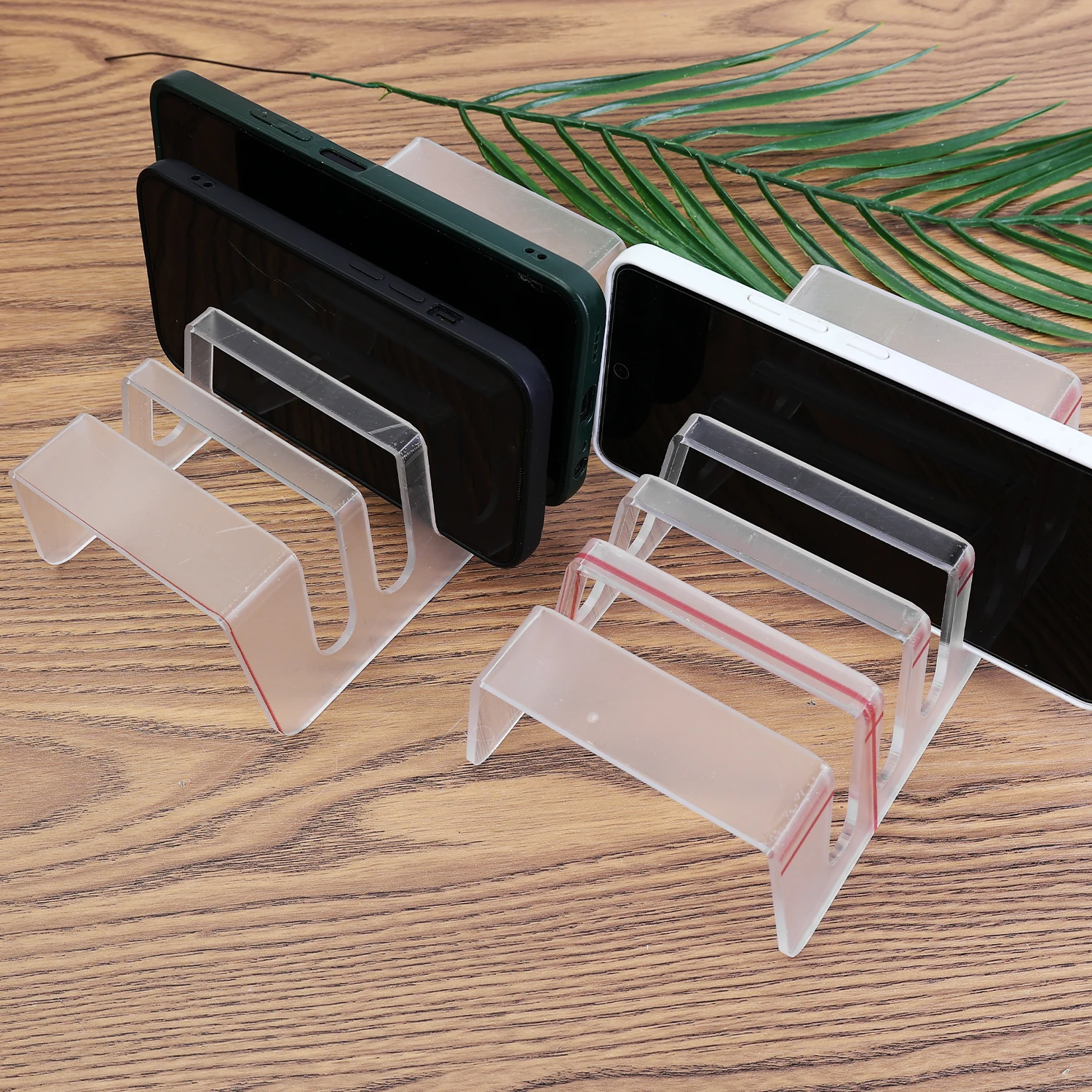 Soporte acrílico transparente para teléfono móvil, soporte de almacenamiento multipuerto para teléfono móvil, tableta, soporte perezoso, soportes de disipación de calor - imagen 4