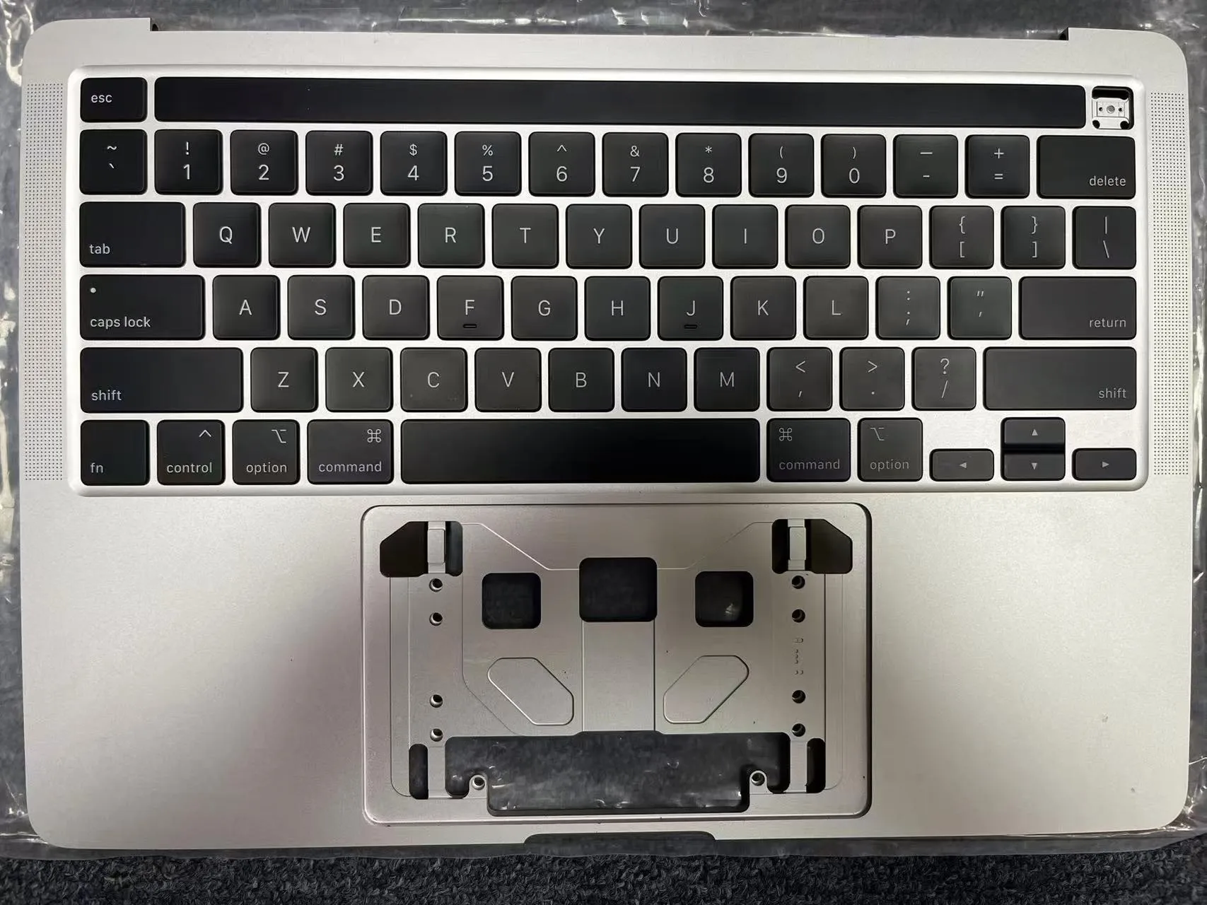 95% nueva topcase para MacBook Pro A2251 A2289 A2338 Reposamanos gris plateado de 13 "con teclado estadounidense, barra táctil, altavoz y ventiladores