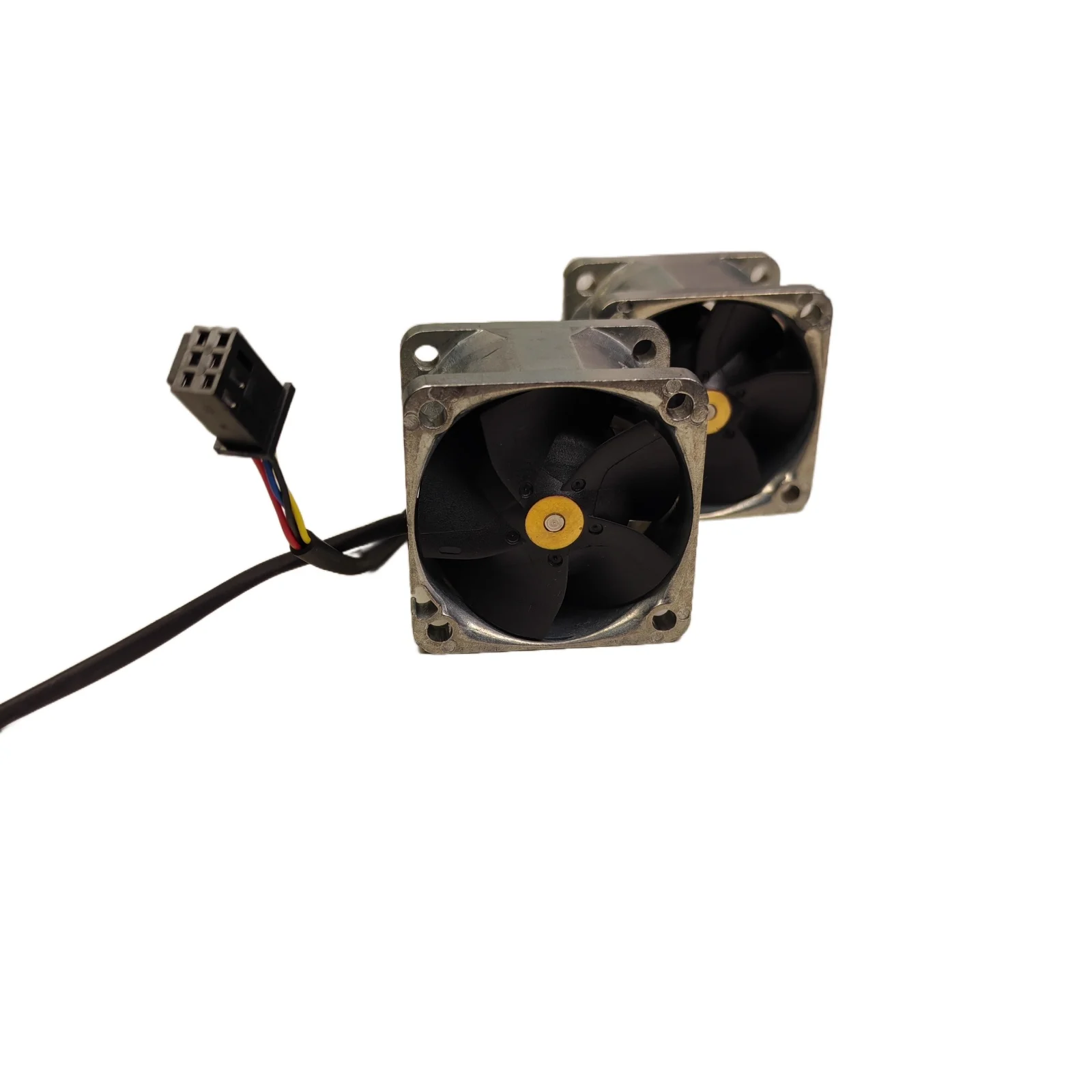 MGT4012WB-W28 40x40x28mm 12V 1.2A Marco de aluminio PWM Doble rodamiento de bolas Ventilador de enfriamiento industrial 23000RPM 4 cables - imagen 2