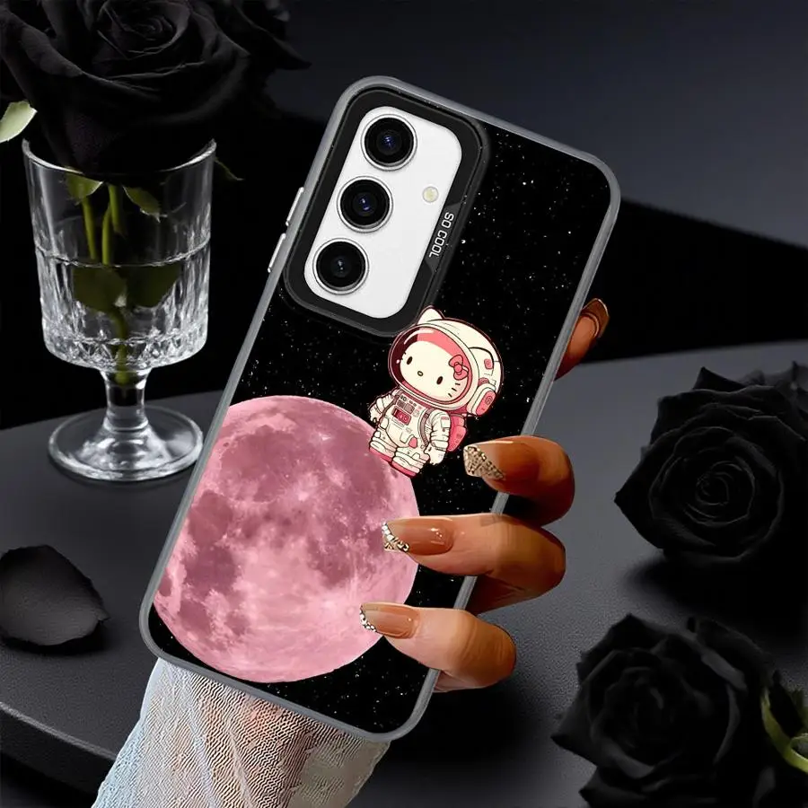 Funda trasera de dibujos animados de gato h-elloS k-ittyS para Samsung Galaxy A36 A73 A26 A32 A25 A53 A24 A23 A22 A52 A33 A34 - imagen 3