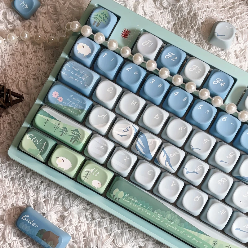 Teclas con tema de montaña azul, perfil PBT Dye MOA, tapa de teclado para juegos personalizada para teclado mecánico, regalos Kawaii de dibujos animados - imagen 2