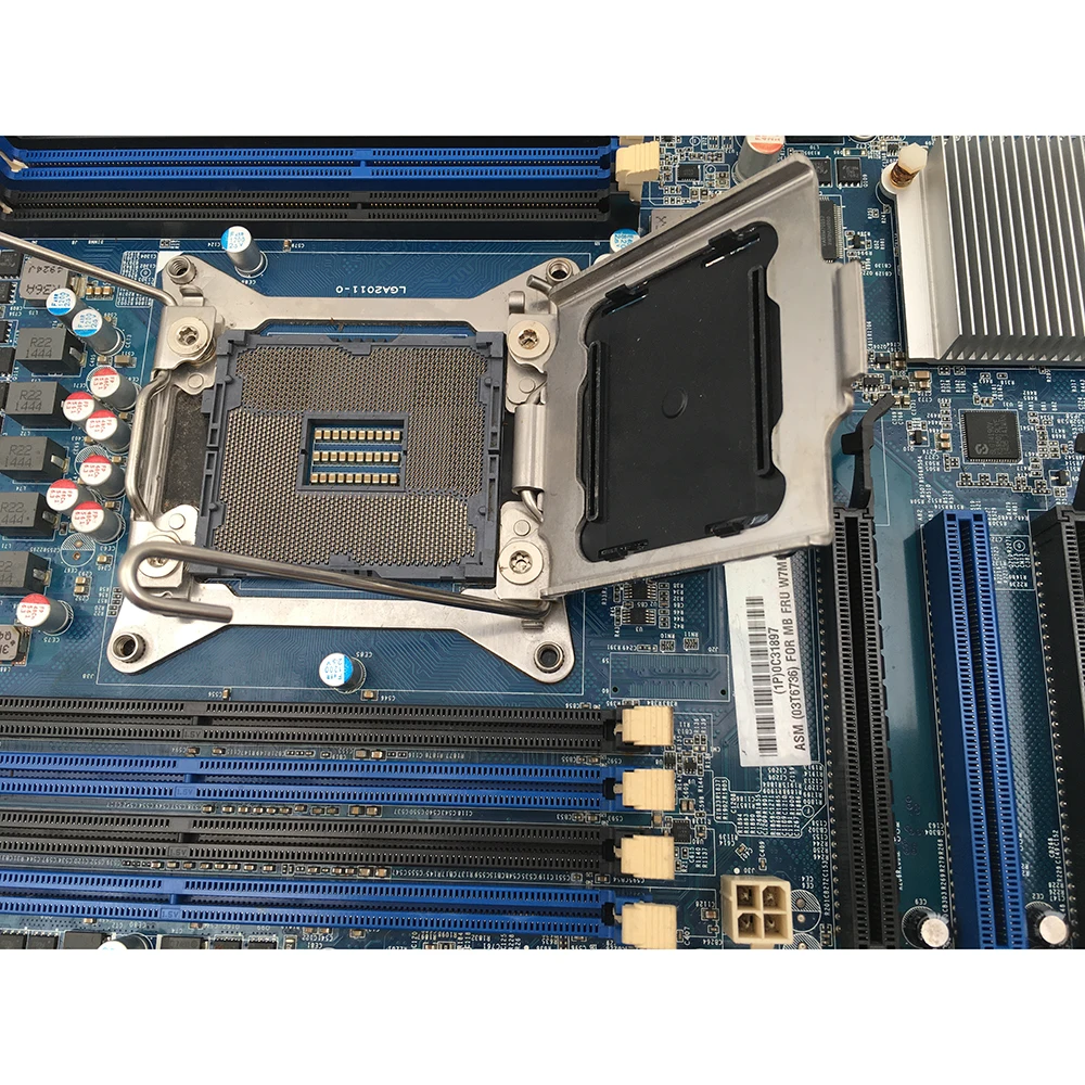 03T6734 03T6736 VER:2.0 Placa base de estación de trabajo para Lenovo ThinkStation S30 V2 - imagen 2