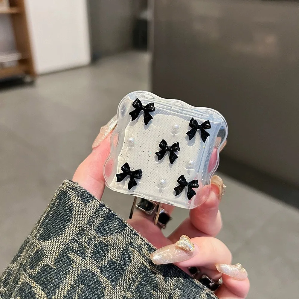 Funda protectora de Cable USB con purpurina de tulipán de Metal 3D para iPhone 16 15 14 13 18W-20W línea de datos Cable de cabeza de mordida funda de carga rápida - imagen 4