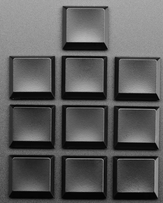 5111 Tapas para llaves delgadas Kailh CHOC negras x paquete de 10