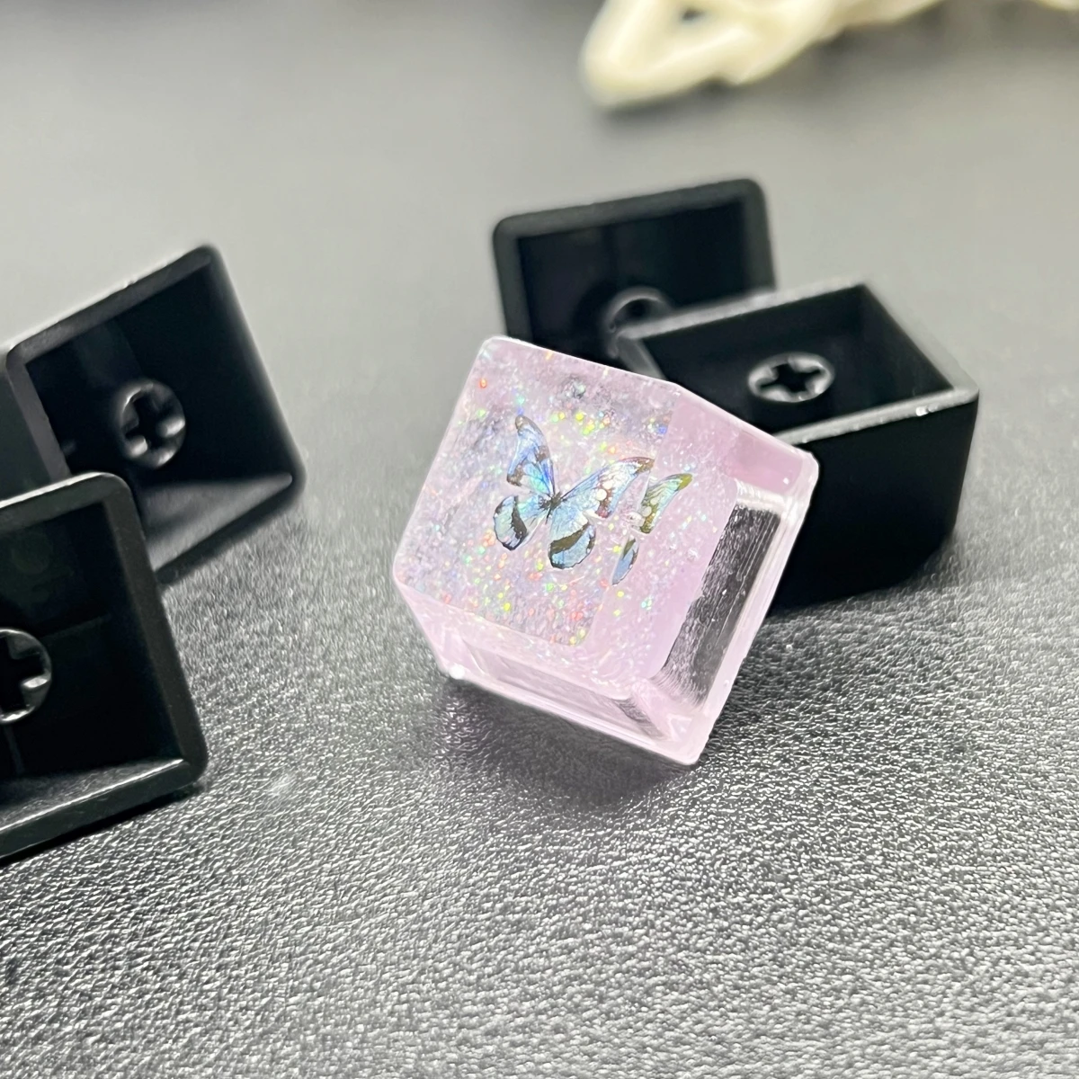 1 Uds. Nuevas teclas de mariposa translúcidas más vendidas teclas de teclado mecánico de eje transversal con accesorios R251 - imagen 4