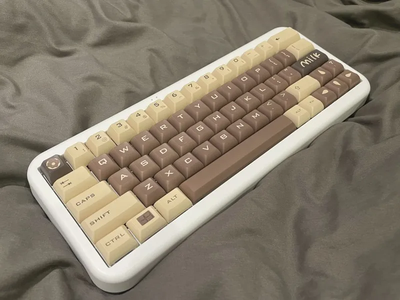 142 teclas/juego de teclas de café Latte, teclas subcama de tinte PBT, teclas de perfil KCA para Keychron Q2 K2 65% 75% Anne GH60 GK64 Poker - imagen 2