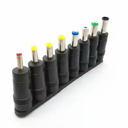 Juego de 8 bits Conector adaptador para portátil Adaptador de corriente multifunción Convertidor CC 5,5*2,1 directo de fábrica