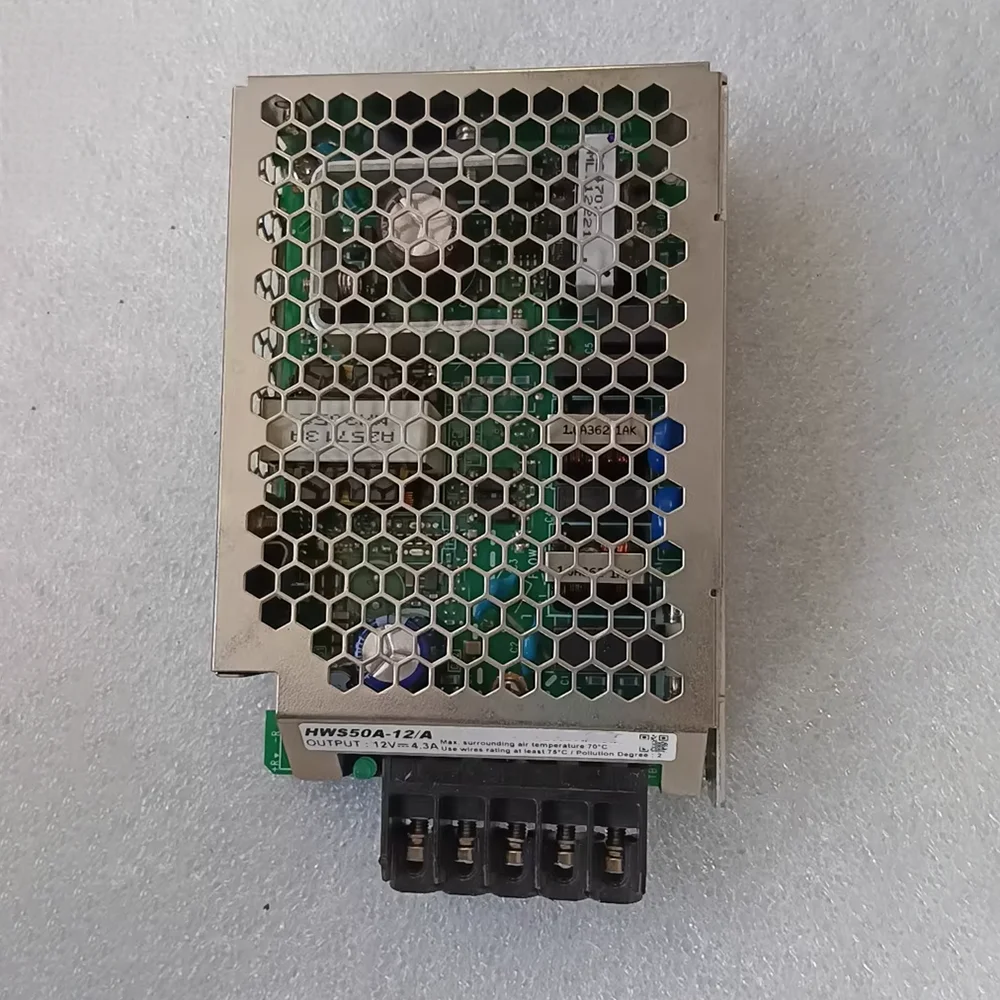 Fuente de alimentación de control industrial 12V 4.3A HWS50A-12/A - imagen 4