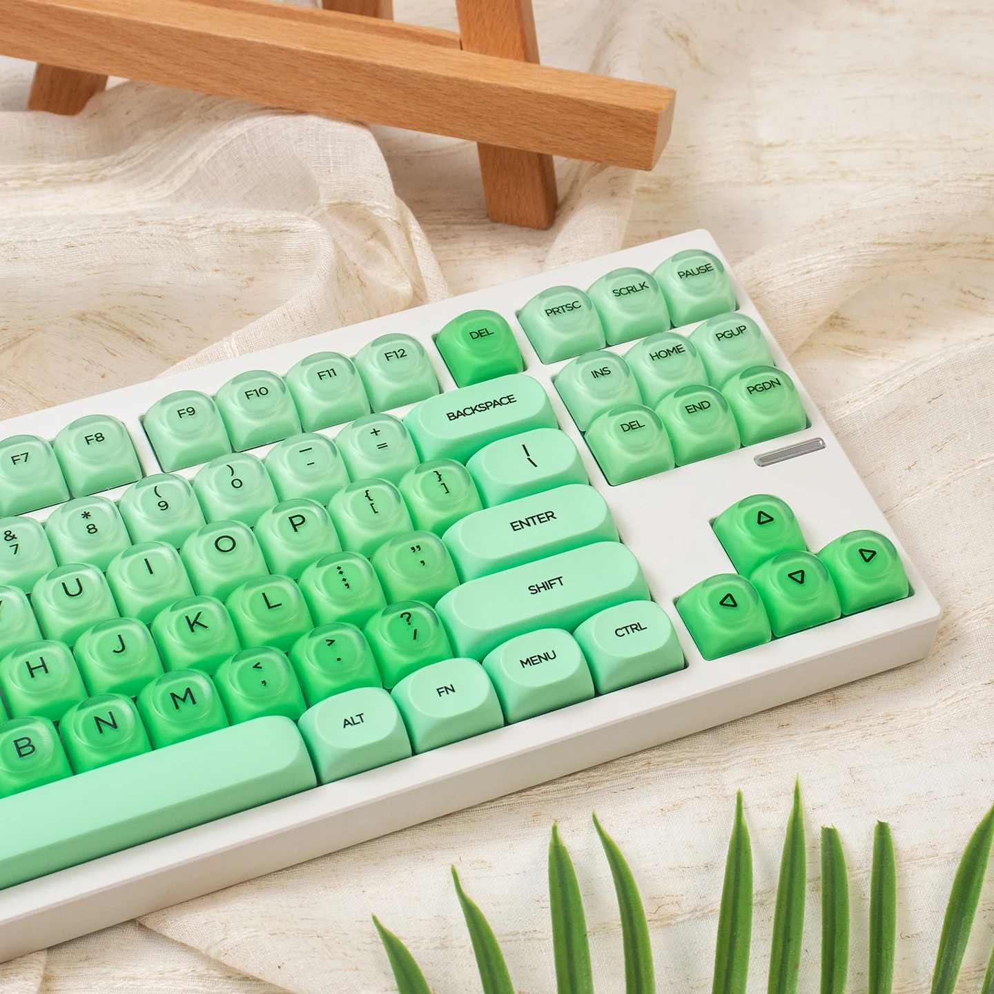 Teclas de PC semitransparentes personalizadas de nube verde, 132 teclas, perfil HOA, teclas PBT de doble disparo para interruptores MX, Teclado mecánico - imagen 5