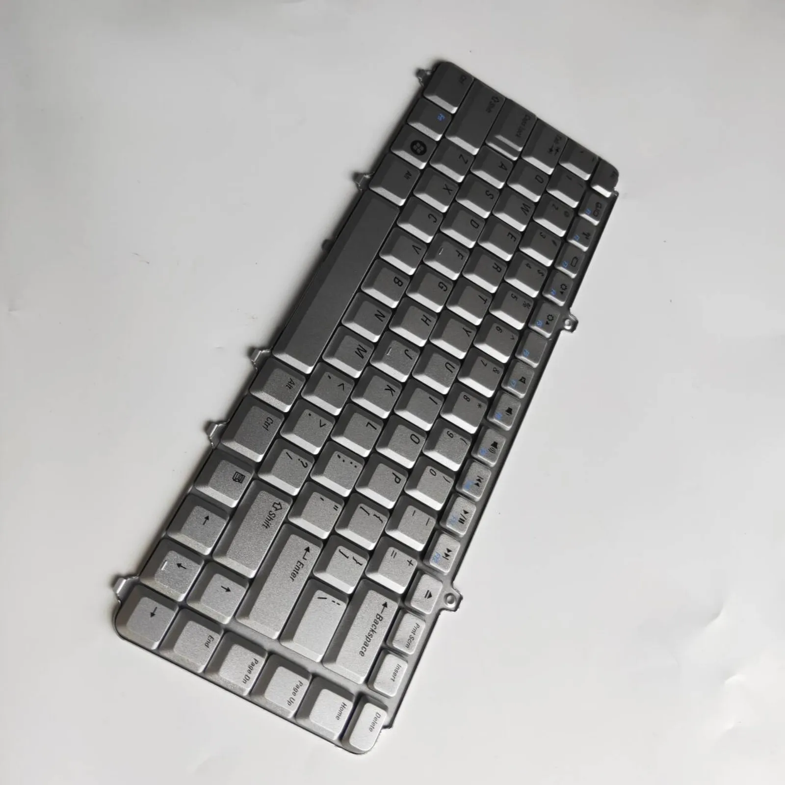 Teclado de ordenador portátil con diseño estadounidense para Dell Inspiron 1545 1410 1520 1525 1540 1546 P446J 1526 PP41L - imagen 4