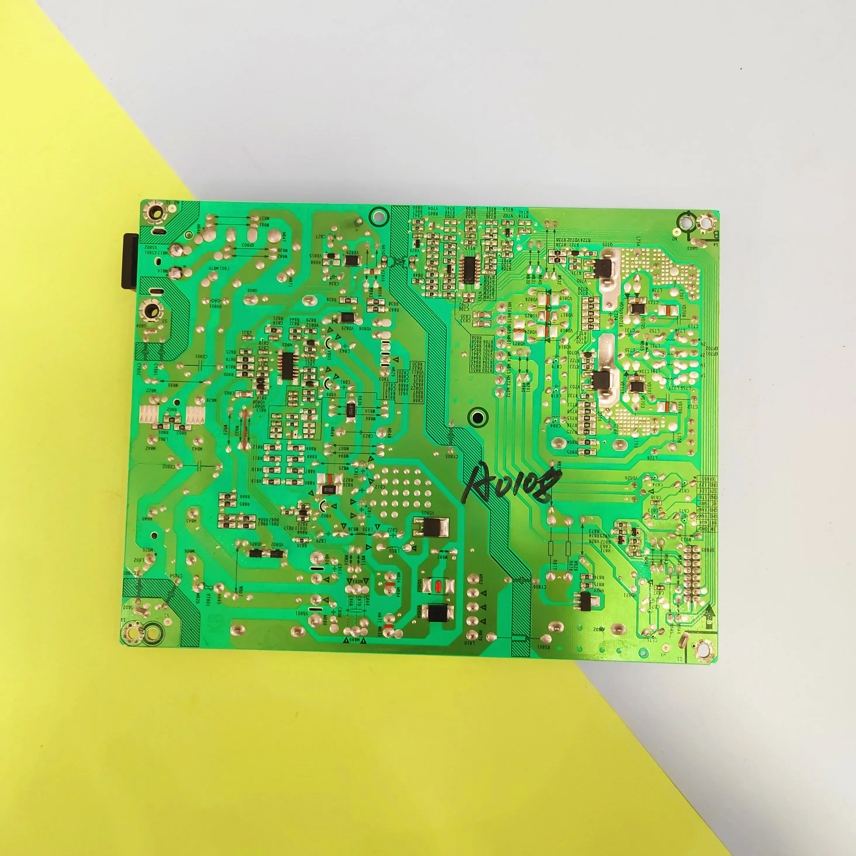 RSAG7.820.8718/ROH HLL-4365WU 278428 Placa de alimentación adecuada para TV LCD 65R6E3 65R6E4 65H6570G 65R7G5 65A7100FTUK 65A7100 - imagen 5