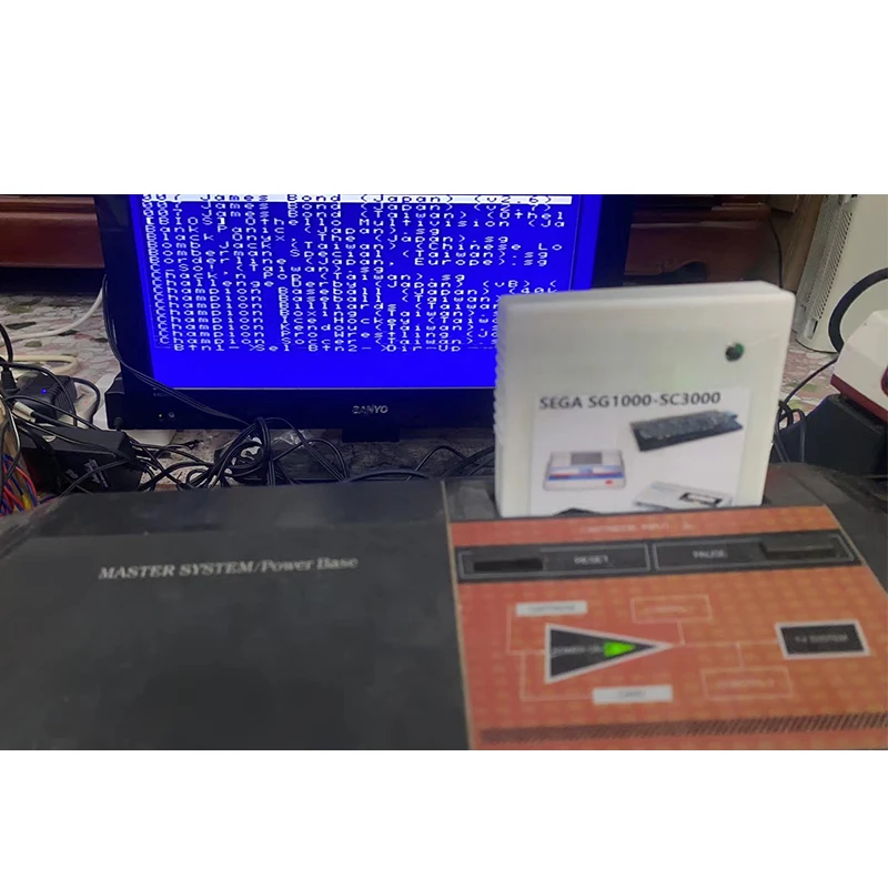 Consola de juegos retro con tarjeta de juego SMS SG-1000 SC-3000 - imagen 3