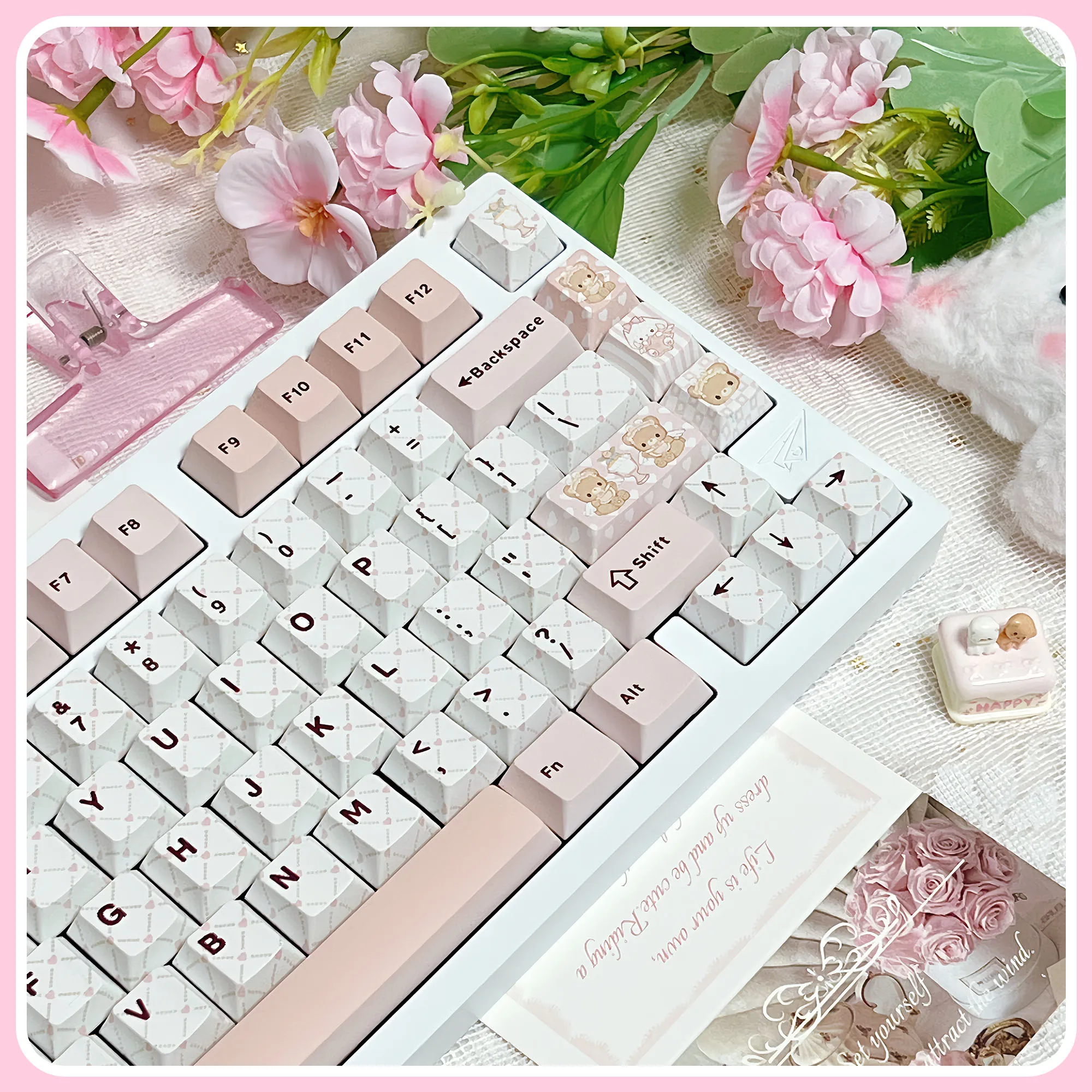 Juego de teclas con tema rosa Little Bear Tea Party, perfil de cereza PBT, teclas originales personalizadas hechas a mano para regalo de teclado mecánico - imagen 5