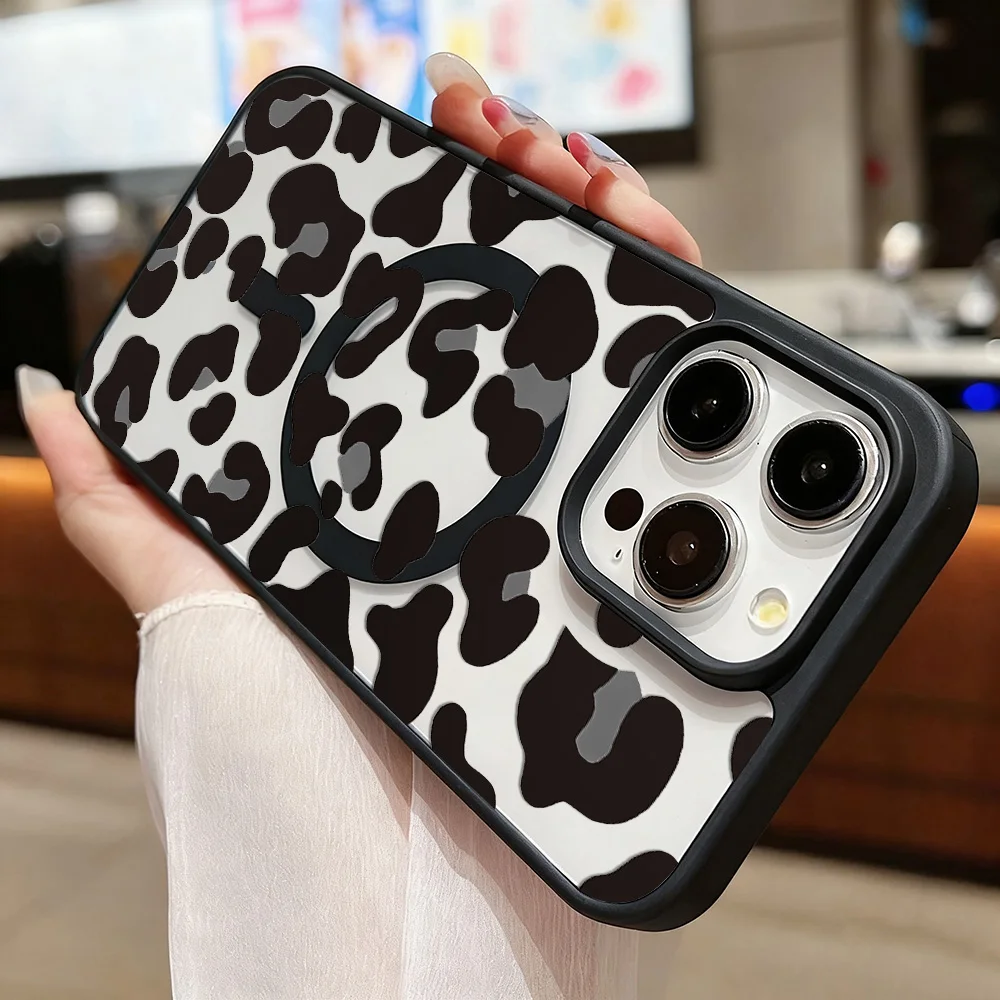 Funda de teléfono con estampado de leopardo magnético con cordón de lujo para iPhone 17 16 Pro Max 13 11 15 14 12 17promax cubierta mate acrílica a prueba de golpes - imagen 5