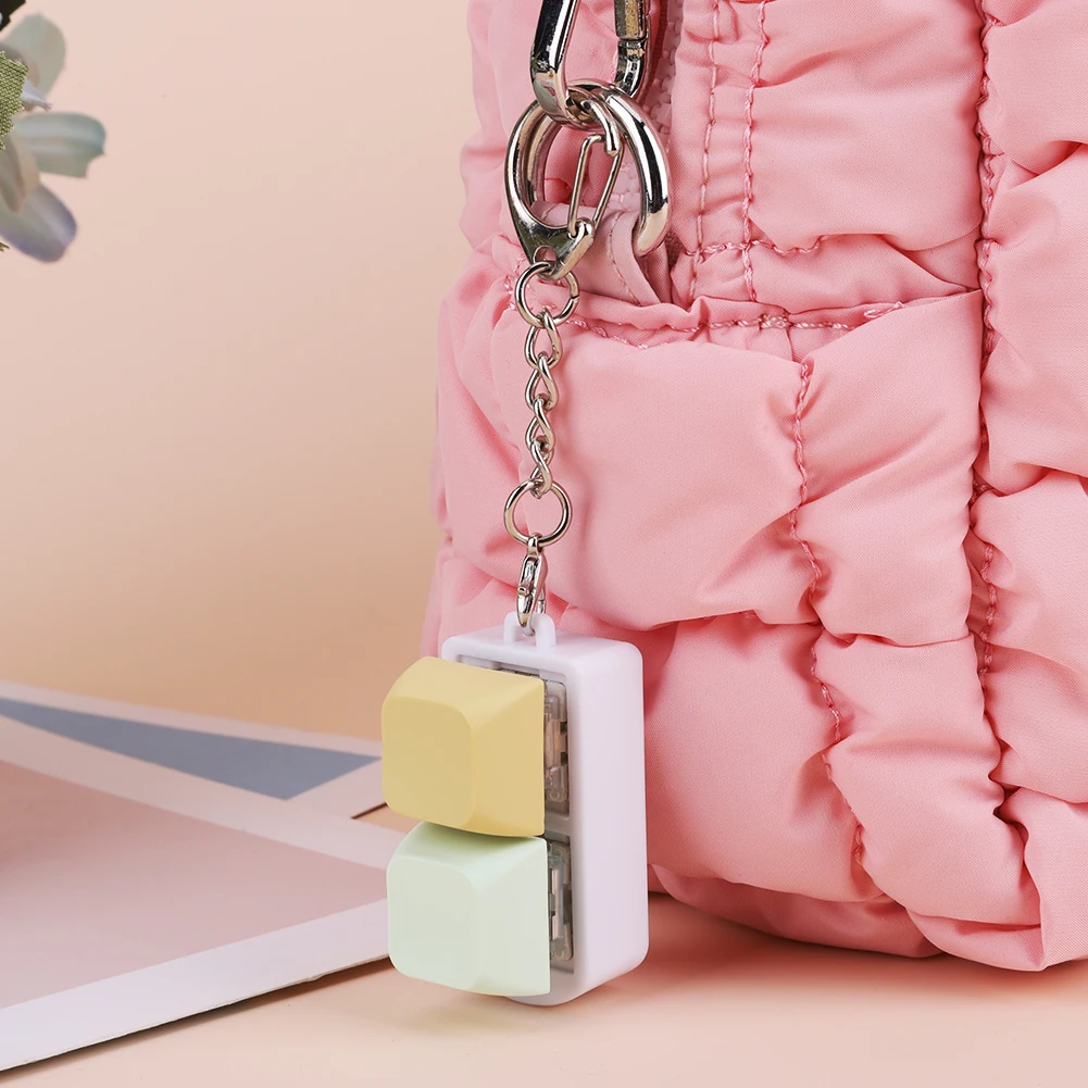 Llave de teclado Fidget Reliver Stress DIY Botón de dedo Fidget Toy Llavero colorido Keycap Juguete antiestrés para adultos y niños Botón de juguete - imagen 5