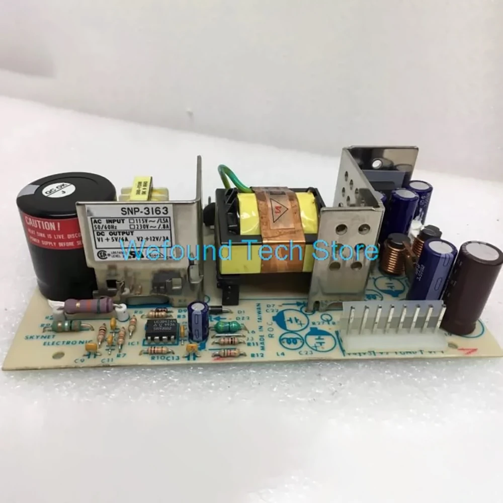 Fuente de alimentación industrial SNP-3163 +5V6A+12V3A - imagen 3