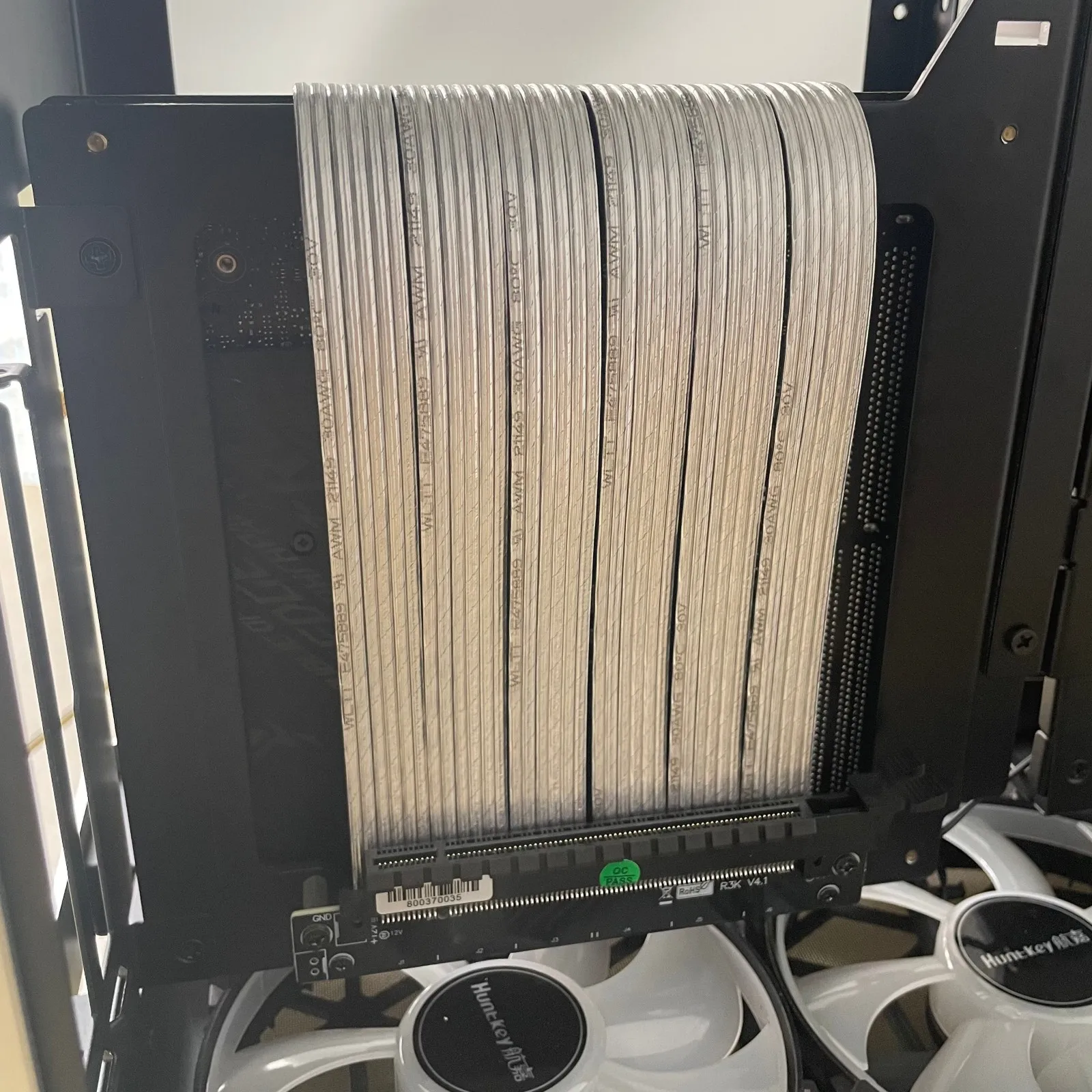 Nuevo PCI-E 5,0 X16 Riser Cable Redriver IC PCI Express 5,0 RTX 4090 3090 tarjeta de vídeo Riser Extender Reverse GPU para ITX A4 PC Case - imagen 4