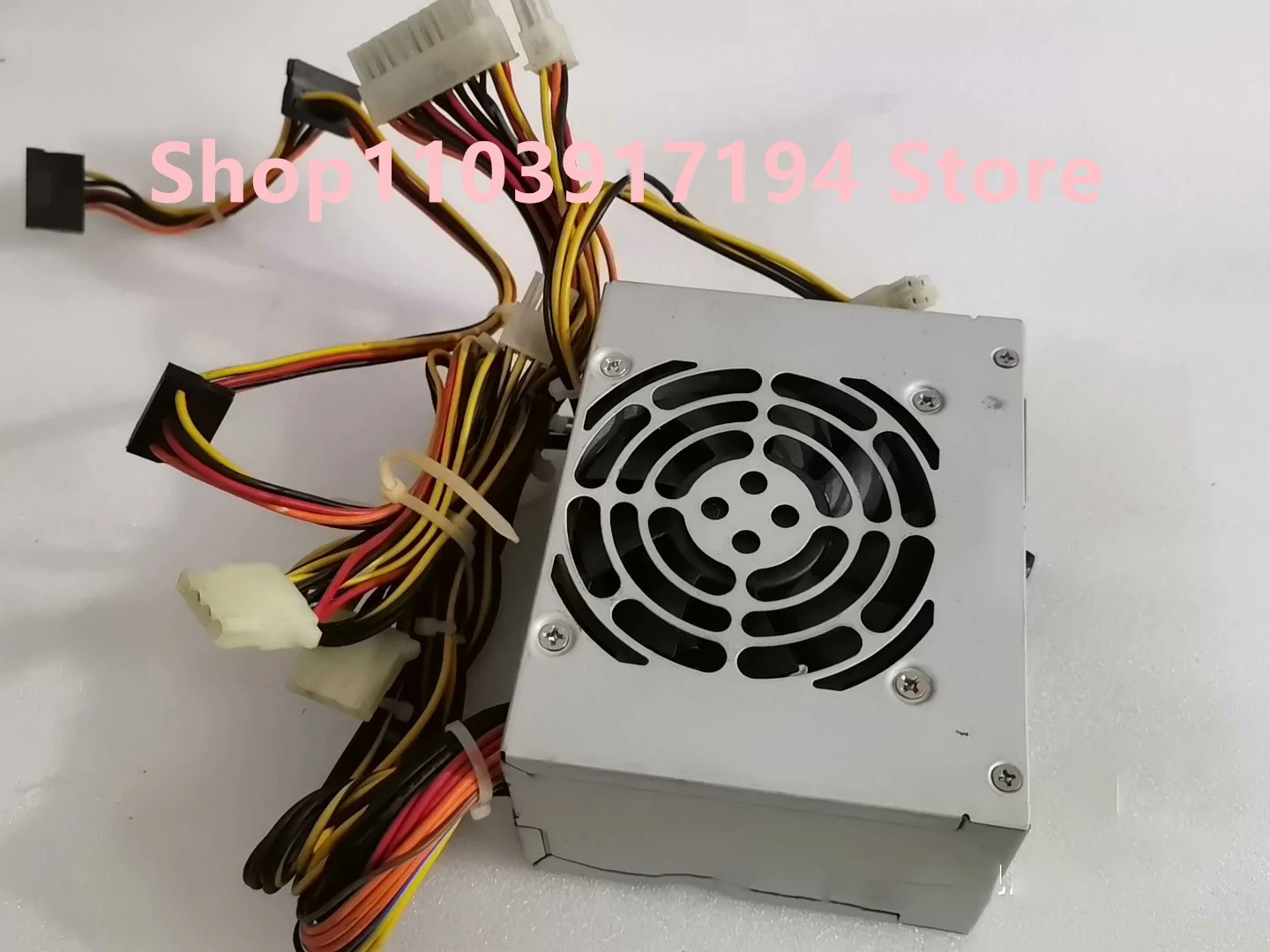 Fuente de alimentación FSP300-60GHS - imagen 4