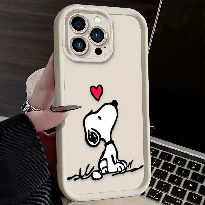 Funda de teléfono con dibujos de Snoopy para Motorola Moto Edge 50 Pro 40 Neo Edge 60 Fusion 5G G22 G24 G84 G53 G14 G15 G35 G52 G60 - imagen 2