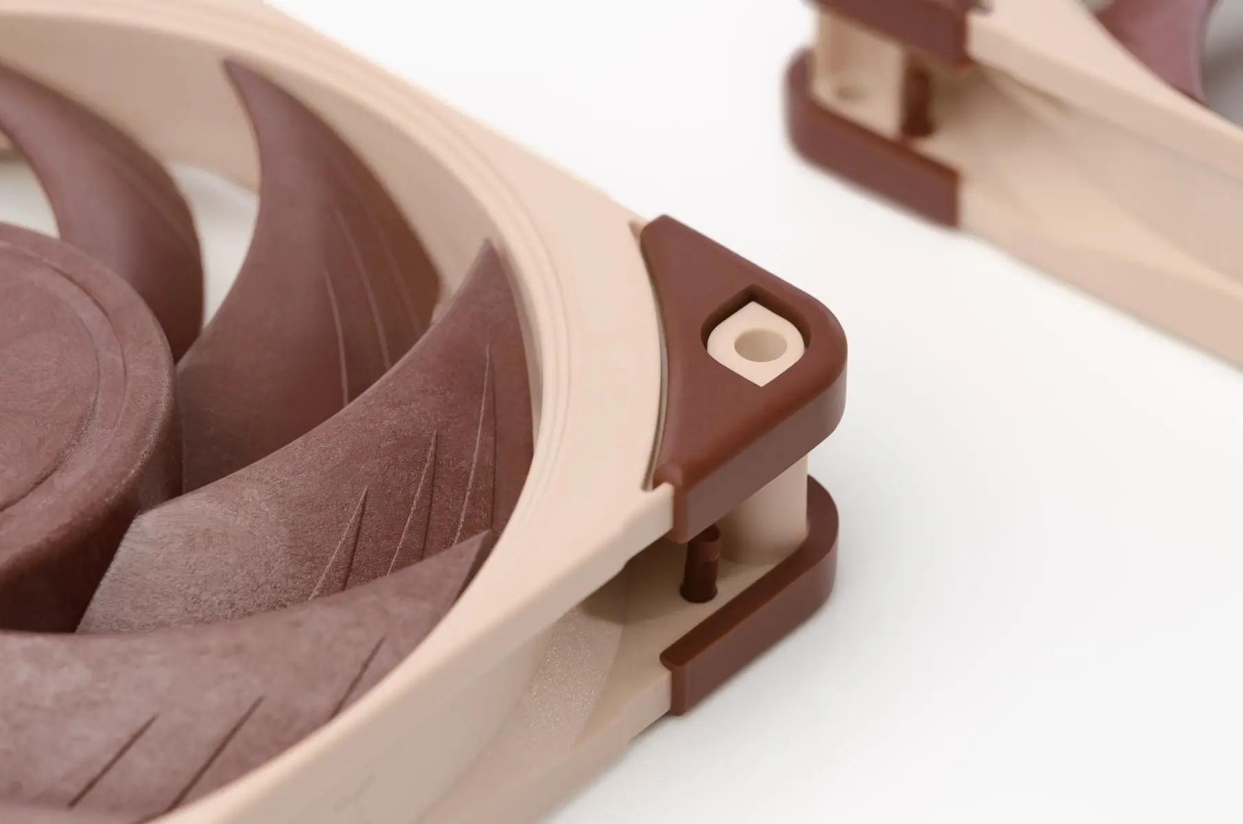 Noctua NF-A12x25 120mm 12v/5v ventilador de refrigeración 3 pines/4 pines PWM radiador silencioso para caja de ordenador refrigeración ventilador enfriador de CPU reemplazar - imagen 5