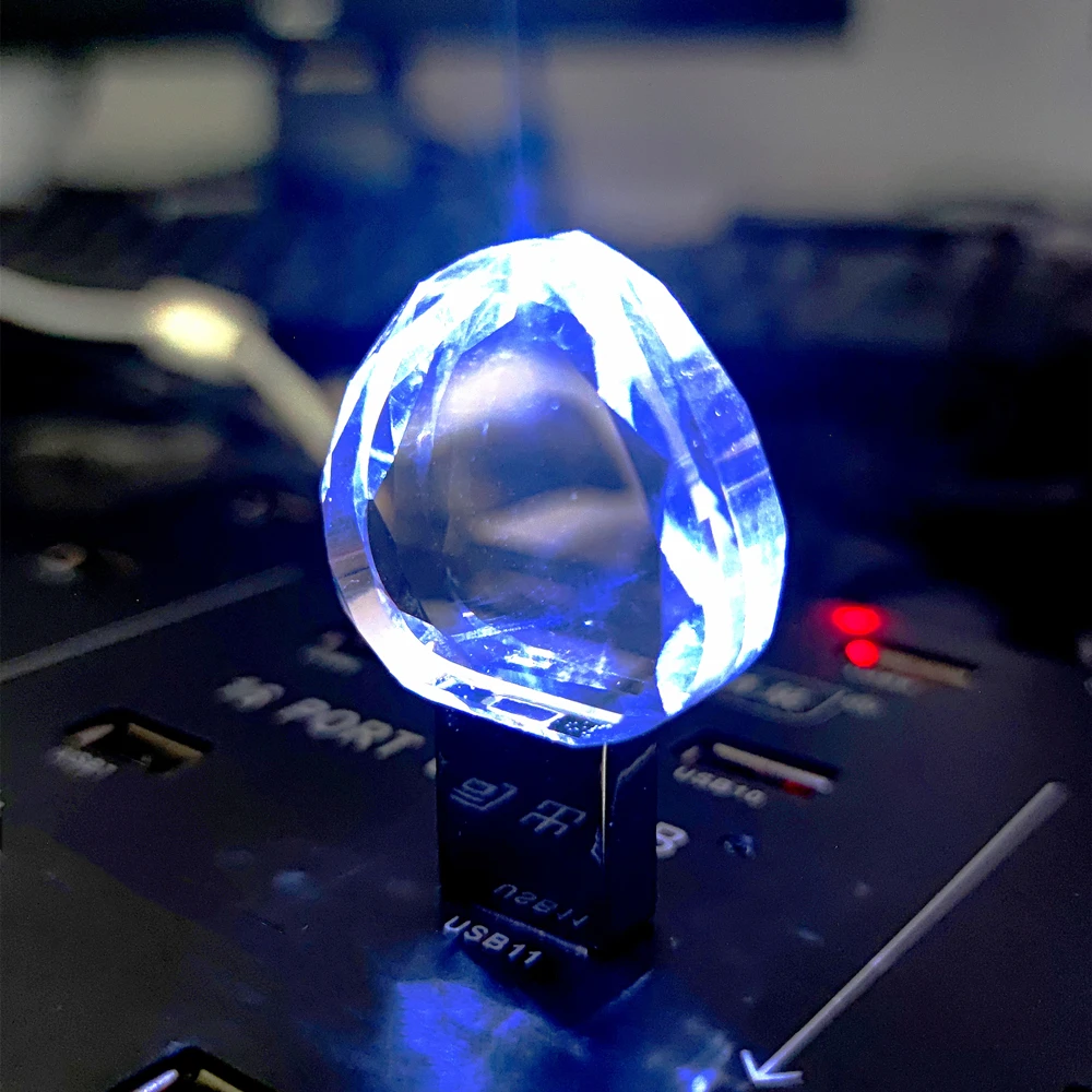Unidad Flash USB 2,0 de cristal de piedras preciosas en forma de corazón con logotipo personalizado, luz LED colorida, 4GB, 8GB, 16GB, 32GB, 64GB, 2023 GB, novedad de 128 - imagen 5