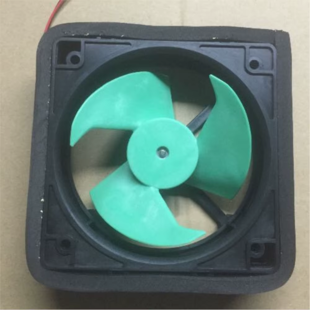 Ventilador NMB 113mm Refrigeración PC 9V 0.17A - imagen 4