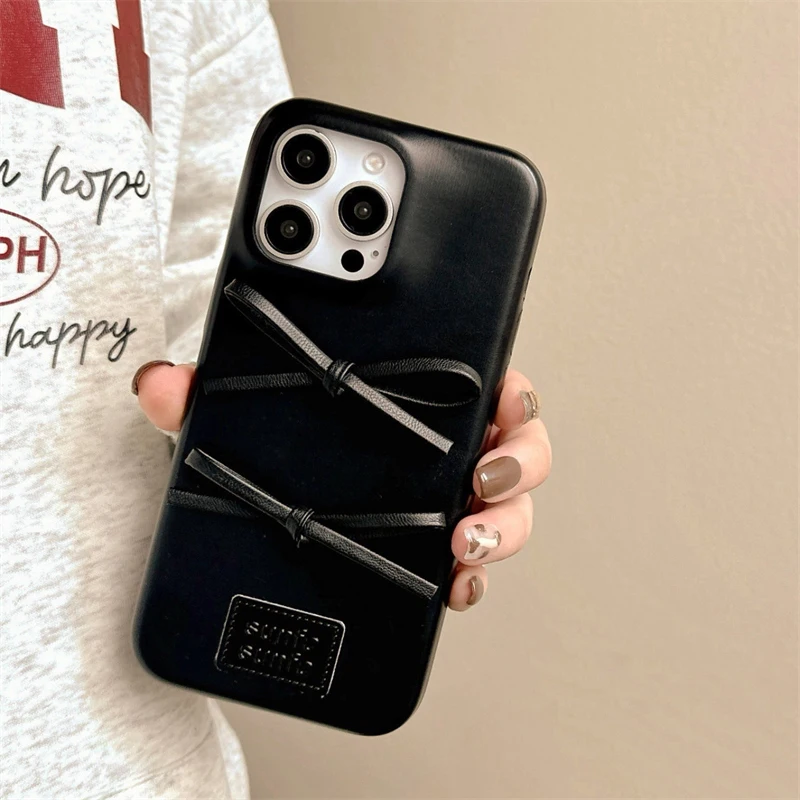 Funda de cuero con lazo encantador de moda Retro para iPhone 16 15 13 14 Pro Max cubierta trasera de teléfono de TPU mate suave - imagen 3