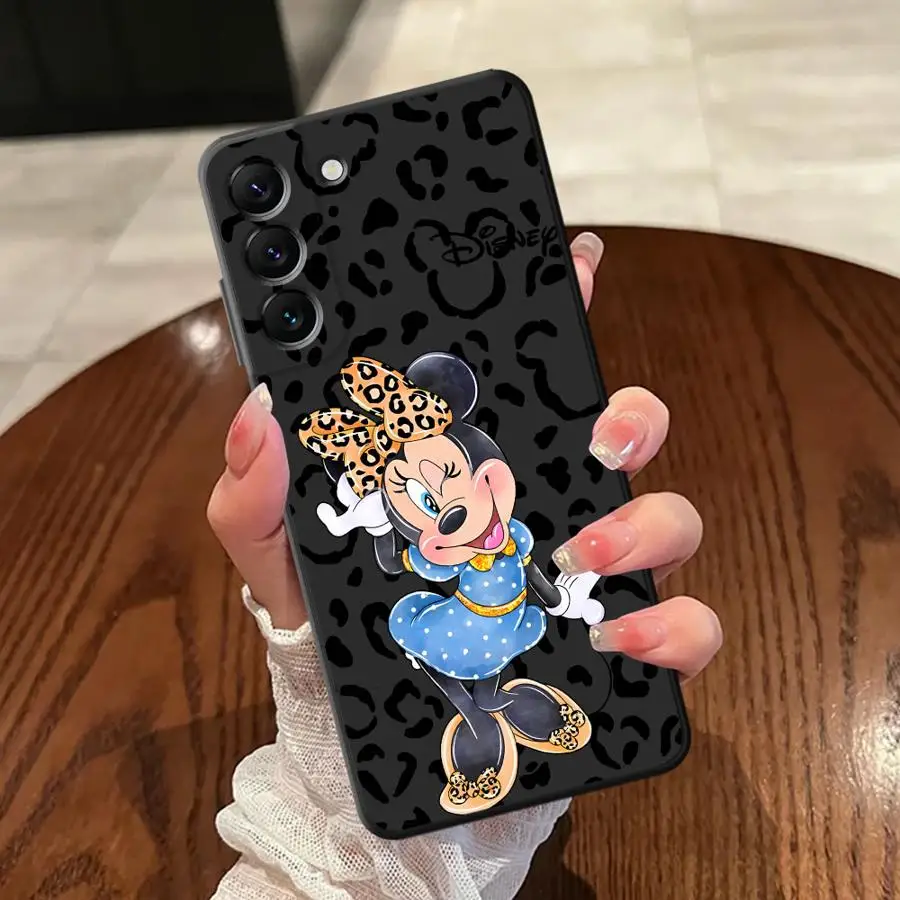 Funda para Samsung Galaxy A25 A71 A51 A73 A26 A72 A35 A32 A24 A55 A23 A53 A41 A36 A22 A52 funda negra suave para teléfono moda Disney - imagen 4