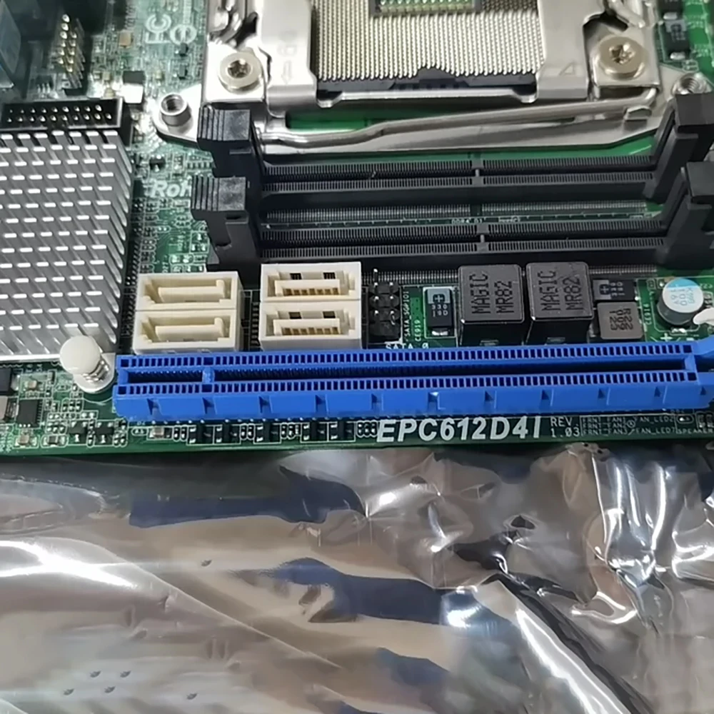 Placa base de estación de trabajo LGA2011 compatible con E5-1600/2600 v3/v4 DDR4 EPC612D4I