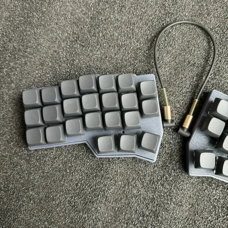 Corne V4.1 Kit de teclado dividido compatible con QMK/VIAL con cable RGB personalizado intercambio en caliente ergonómico DIY diseño de jugadores teclado de mano izquierda y derecha - imagen 4