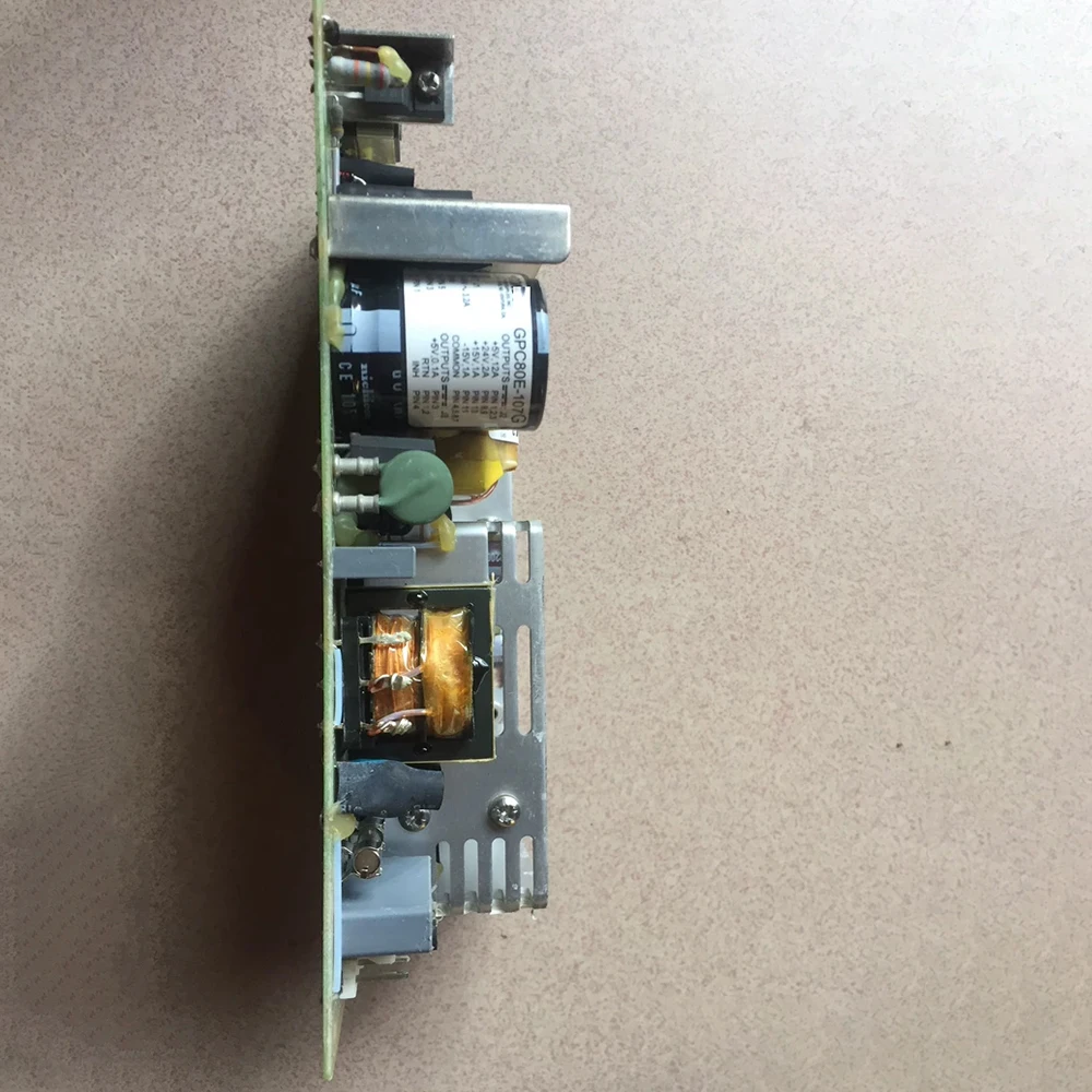 Para fuente de alimentación de modo de conmutación CONDOR + 5V12A + 24V0.2A + 15V0.1A -15V0.1A GPC80E-107G - imagen 3