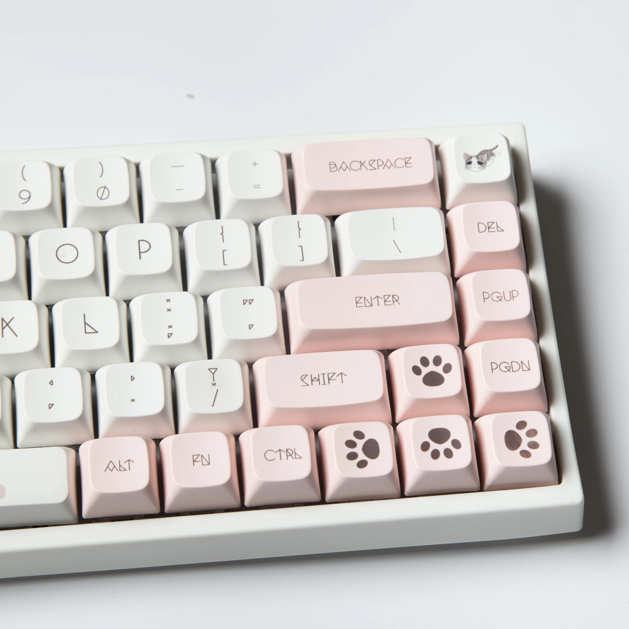 GMK-Tapa de tecla PBT Dye Sub XDA, perfil de 136 teclas, GMK Chis Cat, color rosa, lindo Cat DYE-SUB, Teclado mecánico para juegos - imagen 4
