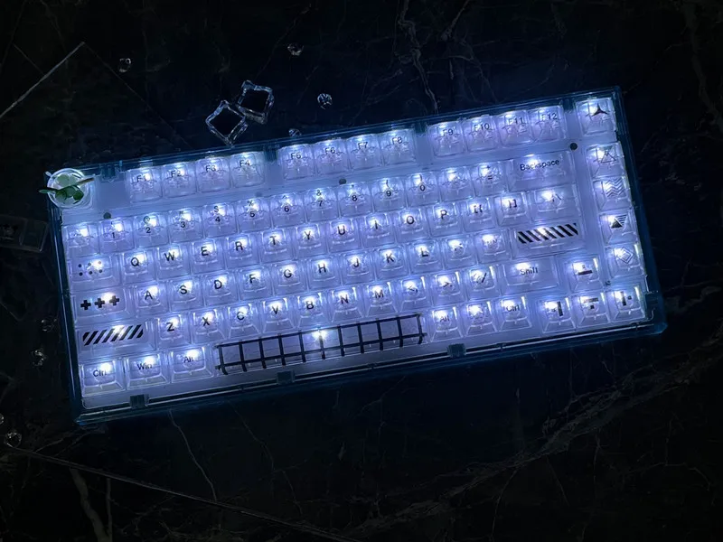 138 teclas/juego de teclas totalmente transparentes, Material de PC, teclas subcama de tinte, teclas retroiluminadas de perfil KCA para Keychron Anne GH60 GK64 - imagen 5