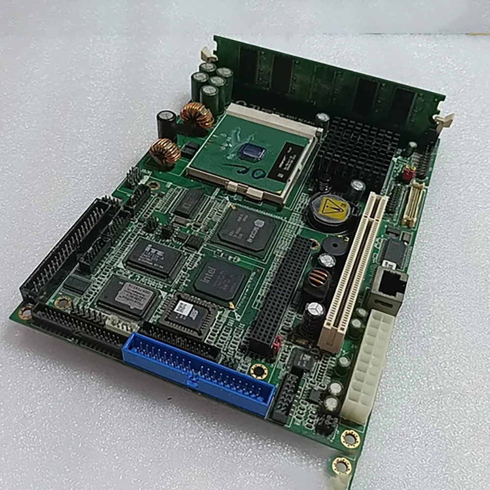 Placa base industrial P/N:1907689704-B PCM-6897 REV:A1.0 - imagen 2