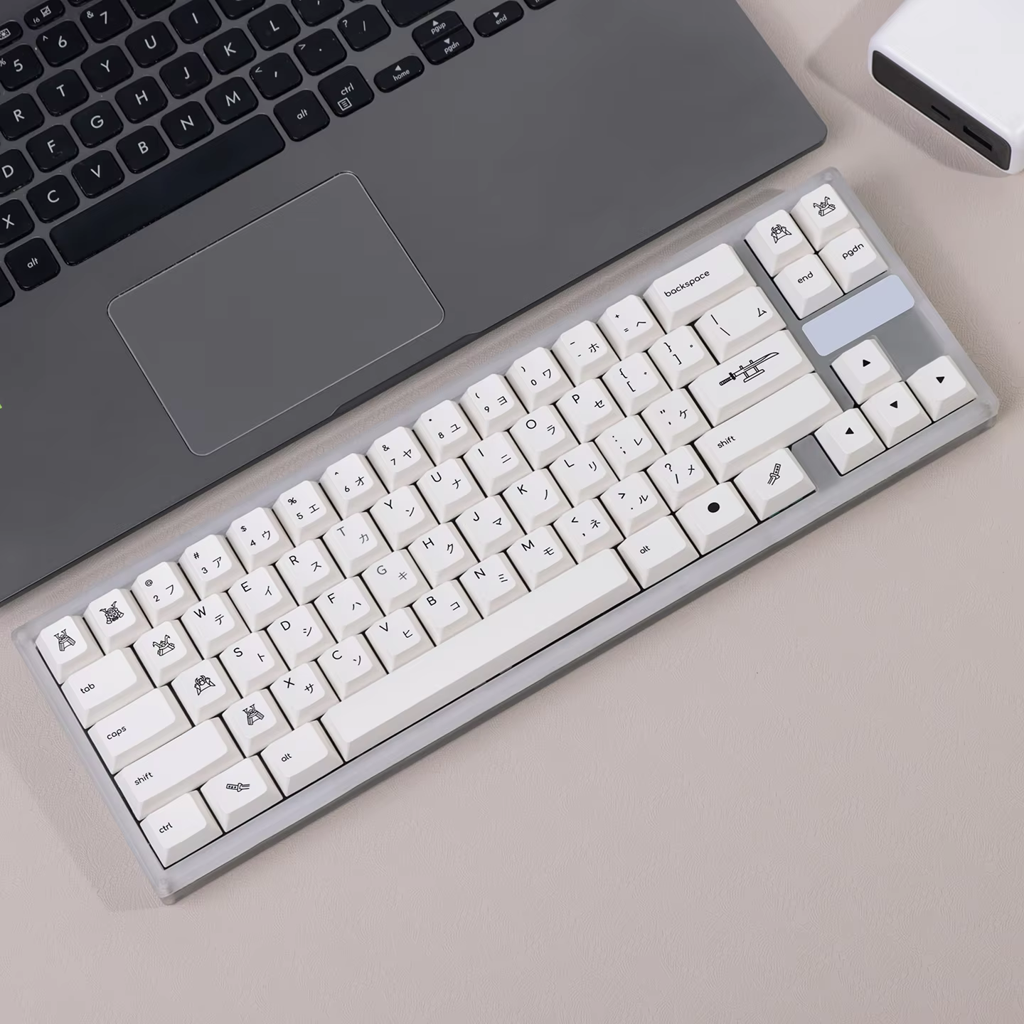 GMK Honor 133 Teclas PBT – Set Perfil Cherry MX - imagen 5