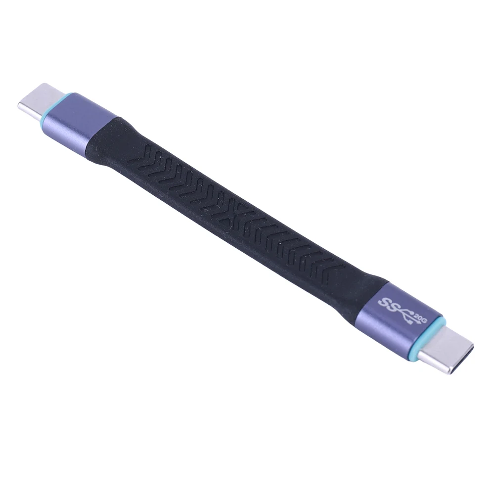 Un cable negro y azul con un conector