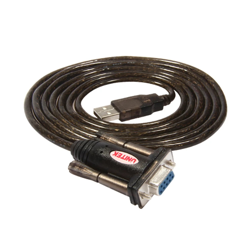 Vista del adaptador USB a RS232 con DB9 hembra