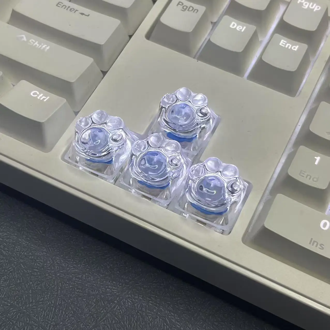 Teclas personalizadas con forma de garra de gato de resina, hechas a mano, totalmente transparentes, luminosas, para teclado mecánico, teclas para uñas - imagen 3
