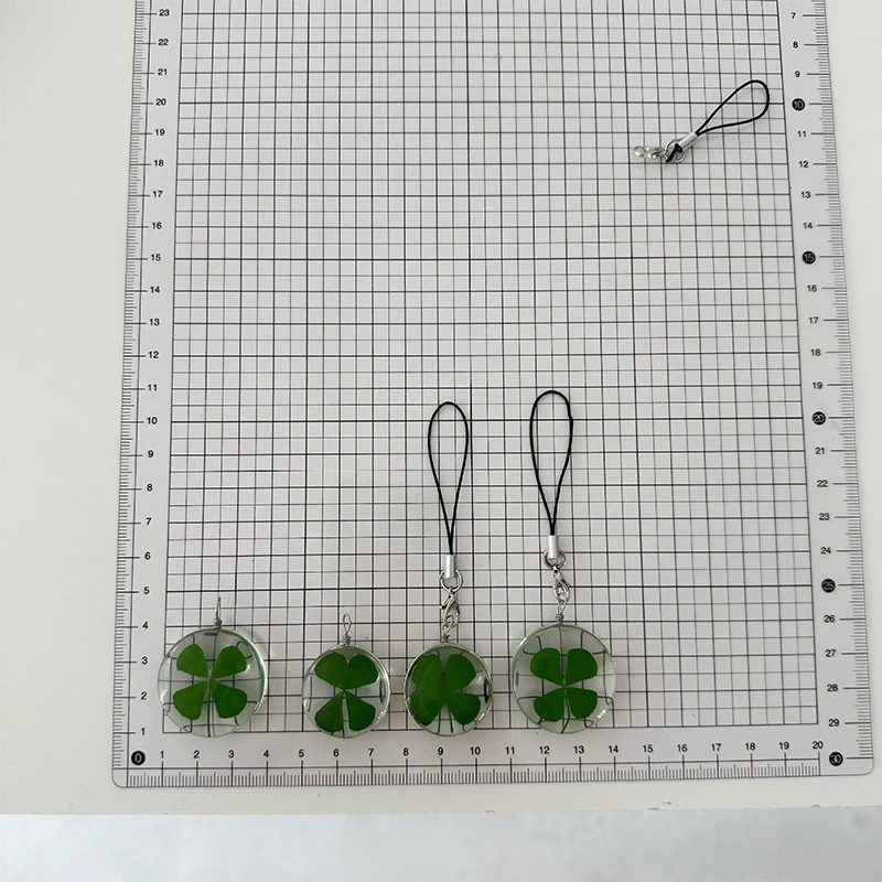 LLavero de trébol de la suerte verde, colgante de cristal de trébol de la suerte, correa para teléfono, nuevo, 1 piezas - imagen 5