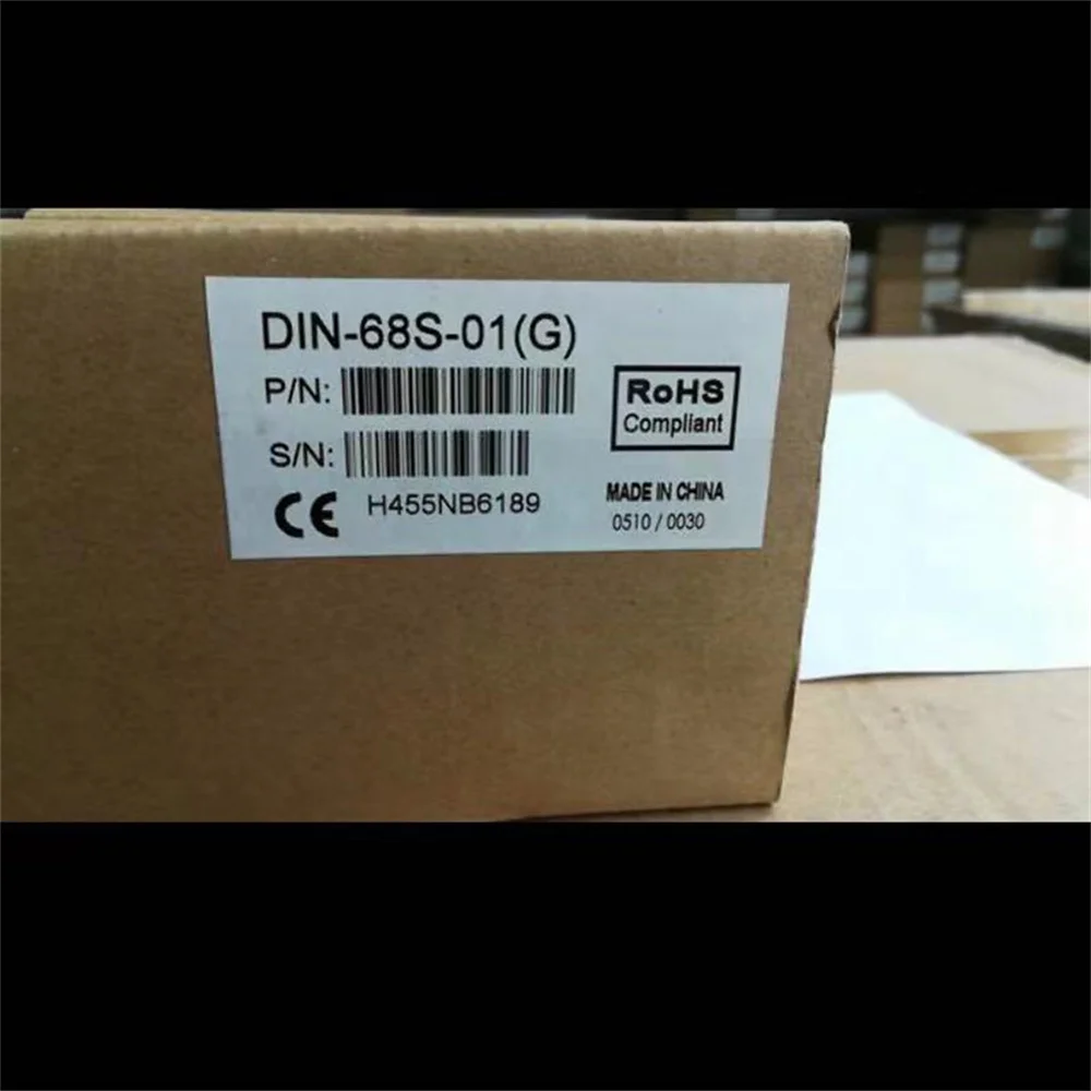 DIN-68S-01 para módulo de control de movimiento de bloque de terminales ADLINK - imagen 4