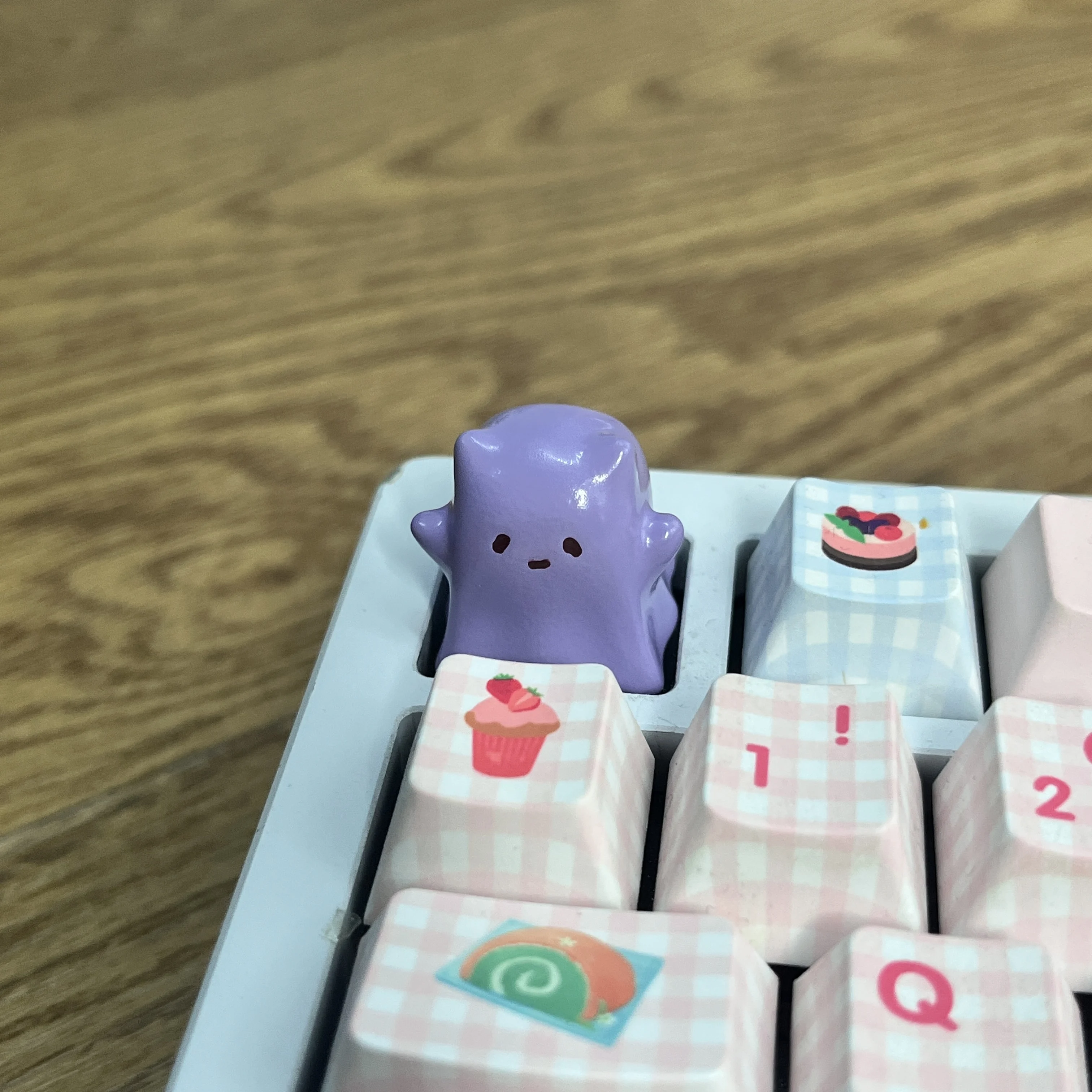 Juego de teclas con tema de gato fantasma, teclas artesanales de resina 3D, teclas originales personalizadas hechas a mano para accesorios de teclado mecánico