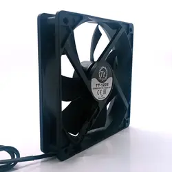 Ventilador Thermaltake tt-1225 12cm Silencioso Refrigeración Líquida 3P