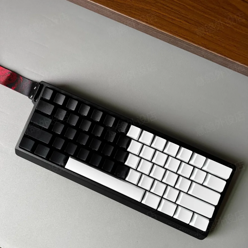 Teclas translúcidas de doble color, color blanco y negro, 131 teclas, altura OEM, sublimación PBT para teclado mecánico 61 68 87 108 - imagen 5