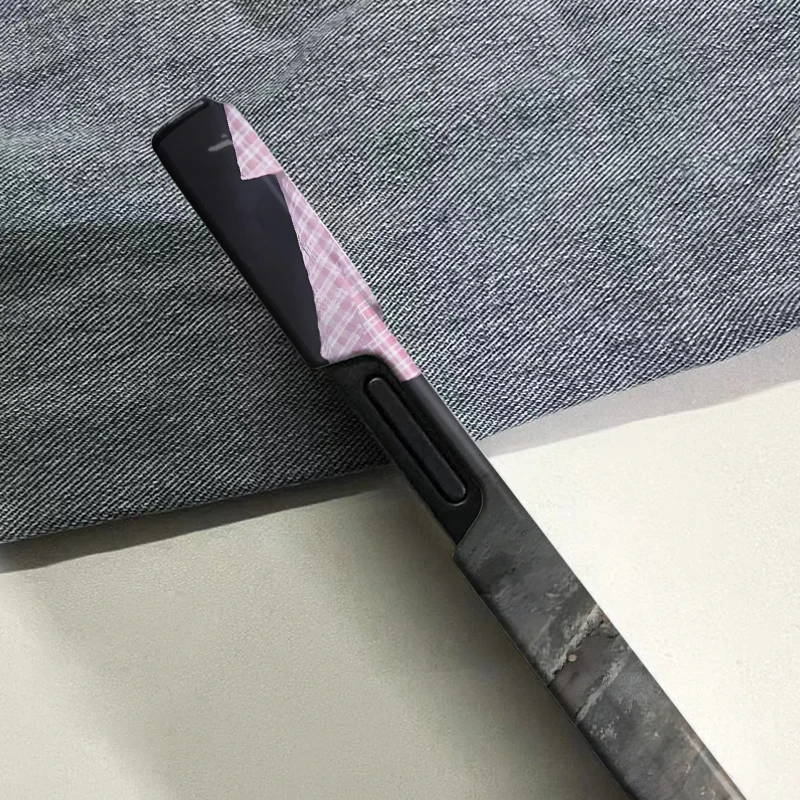 Funda de teléfono con motosierra para chicas coreanas Harajuku, funda dura HD brillante para iPhone 16 15 14 13 12 11 Pro Max XS XR XSMax 6 7 8 Plus - imagen 4