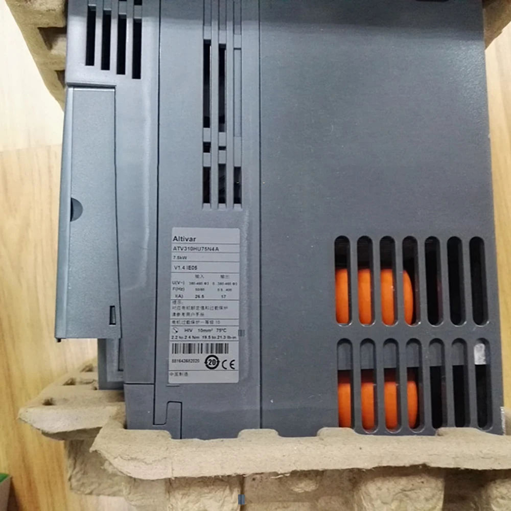 ATV310HU75N4A Convertidor de frecuencia trifásico 7.5KW - imagen 2
